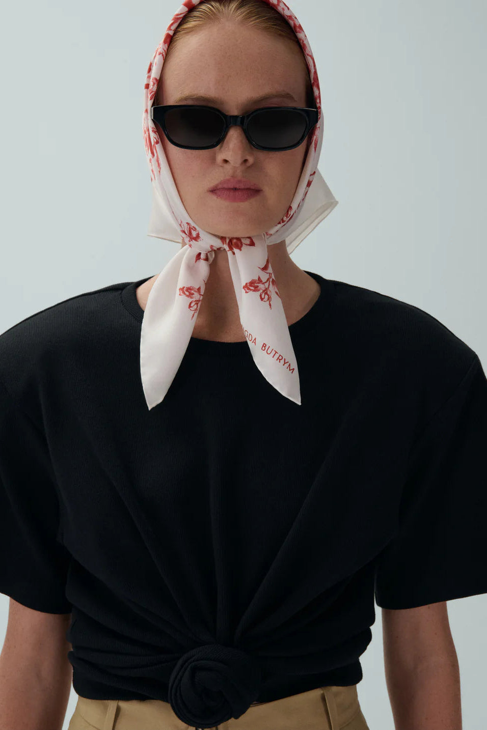 Knot-Front T-shirt in Black